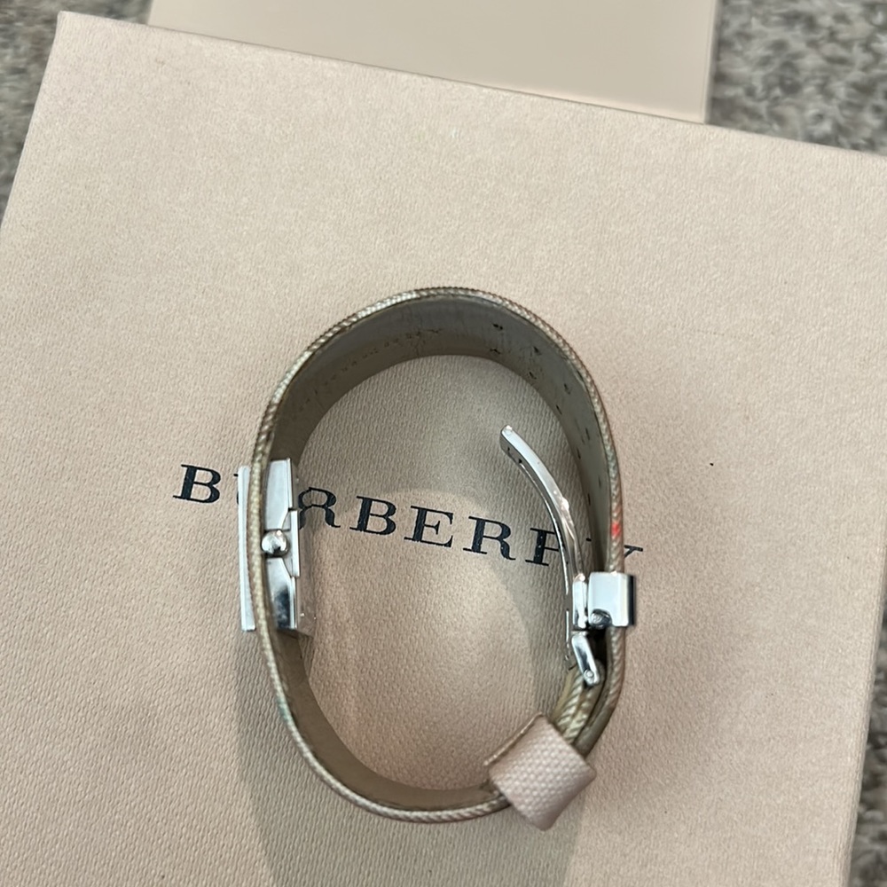 Burberry Pink Mother of Pearl Leather Stainless Steel Watch - Picture 7 of 12